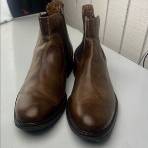 Johnston & Murphy Rich Brown Leather Boots